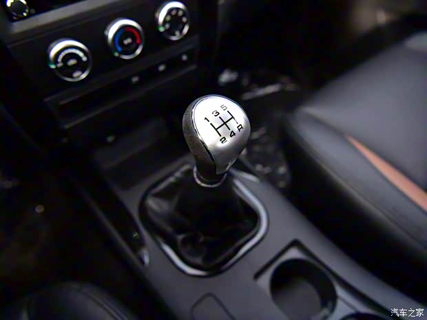 福田汽车 拓陆者 2018款 2.8T E5 四驱精英型4J28TC4 福田汽车 拓陆者 2018款 2.8T E5 四驱精英型4J28TC4