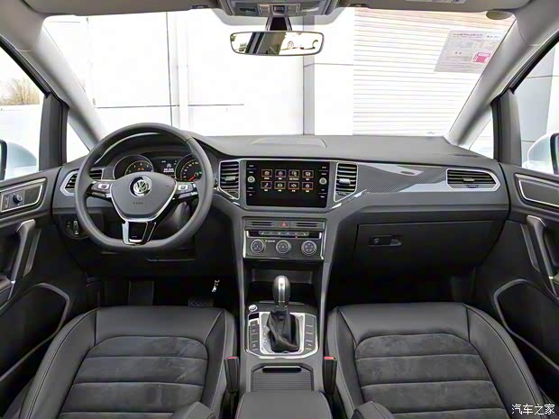 一汽-大众 高尔夫·嘉旅 2018款 280TSI 自动豪华型