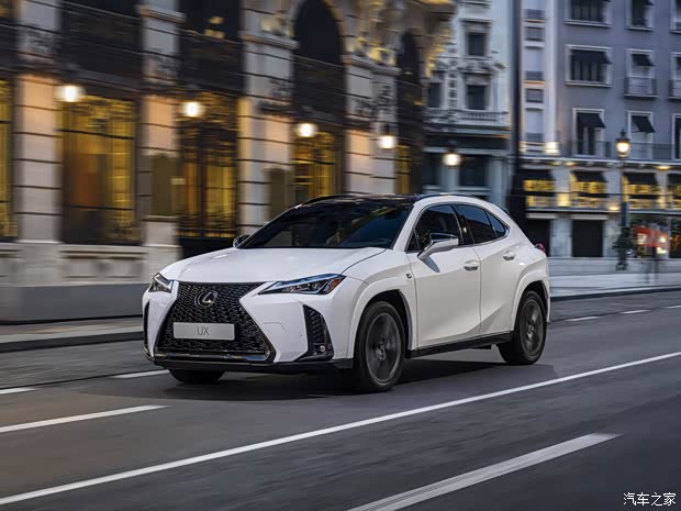 雷克薩斯 雷克薩斯UX 2023款 250h F SPORT AWD 歐洲版