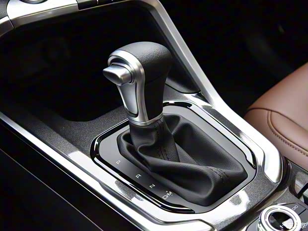 长城汽车 哈弗H6 2018款 换代 蓝标 1.5T 自动超豪型 长城汽车 哈弗H6 2018款 换代 蓝标 1.5T 自动超豪型