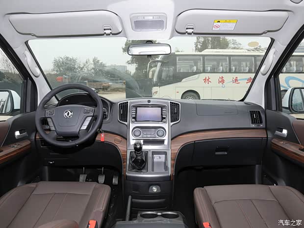 東風(fēng)風(fēng)行 菱智PLUS 2021款 2.0L 手動豪華型 7座