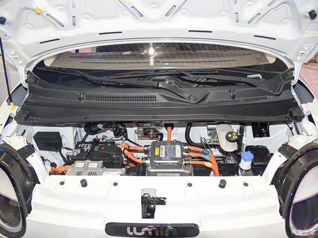 長(zhǎng)安汽車 長(zhǎng)安LUMIN 2022款 210km 基本型