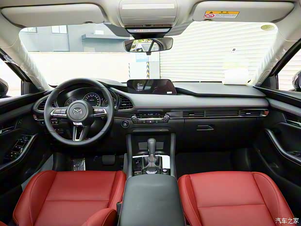 长安马自达 马自达3 昂克赛拉 2022款 2.0L 自动黑曜高配版 长安马自达 马自达3 昂克赛拉 2022款 2.0L 自动黑曜高配版