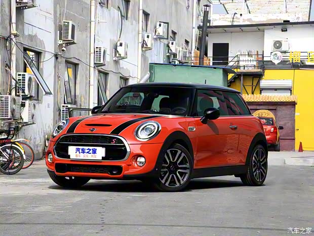 MINI MINI 2018款 2.0T COOPER S 藝術(shù)家