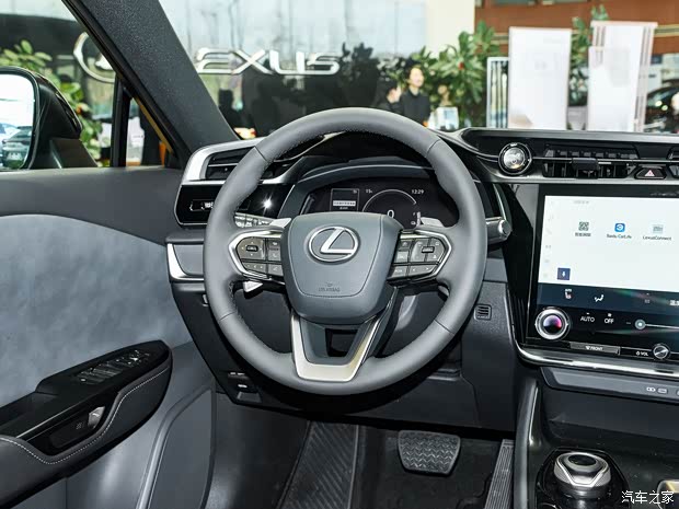 雷克萨斯 雷克萨斯RZ 2023款 450e 四驱纵行版 雷克萨斯 雷克萨斯RZ 2023款 450e 四驱纵行版