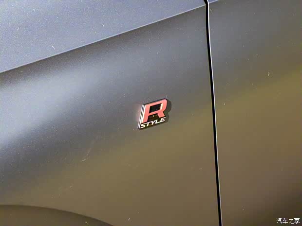 廣汽乘用車 傳祺GS3 2023款 1.5T R 運(yùn)動版