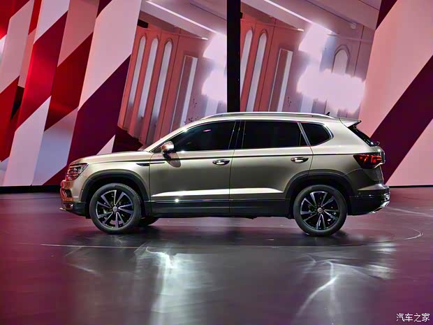 上汽大众 Powerful Family SUV 2018款 基本型