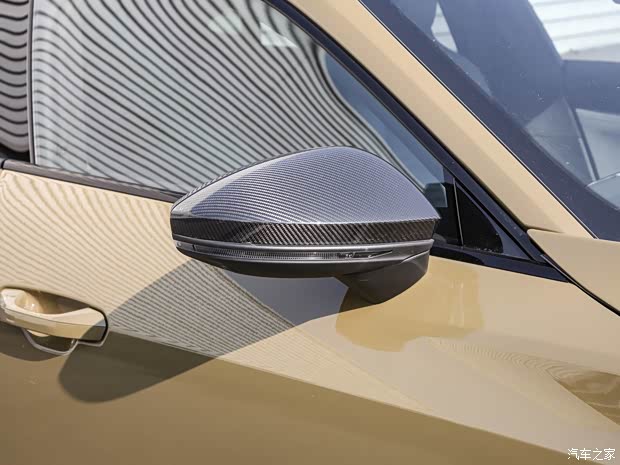 Audi Sport 奥迪RS e-tron GT 2023款 基本型 Audi Sport 奥迪RS e-tron GT 2023款 基本型