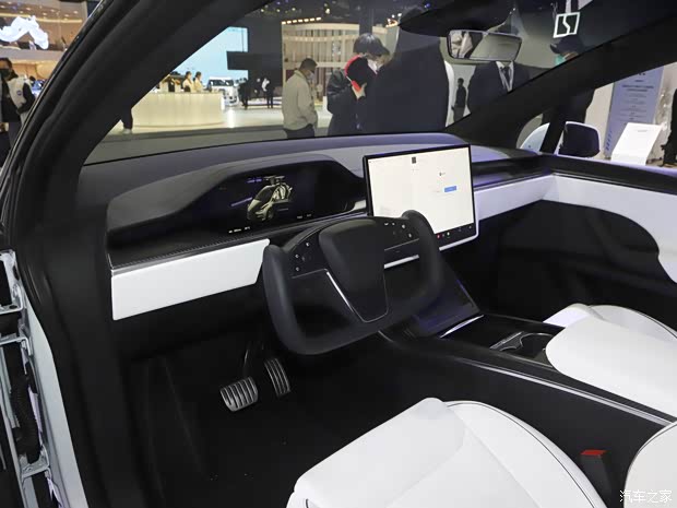 特斯拉（进口） Model X 2023款 三电机全轮驱动 Plaid版