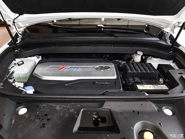 SWM斯威汽车 SWM斯威G01 2018款 1.5T 自动-傲up SWM斯威汽车 SWM斯威G01 2018款 1.5T 自动-傲up