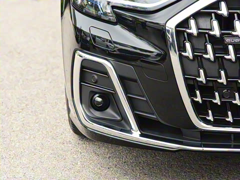 2023款 A8L 55 TFSI quattro 旗舰型 2023款 A8L 55 TFSI quattro 旗舰型