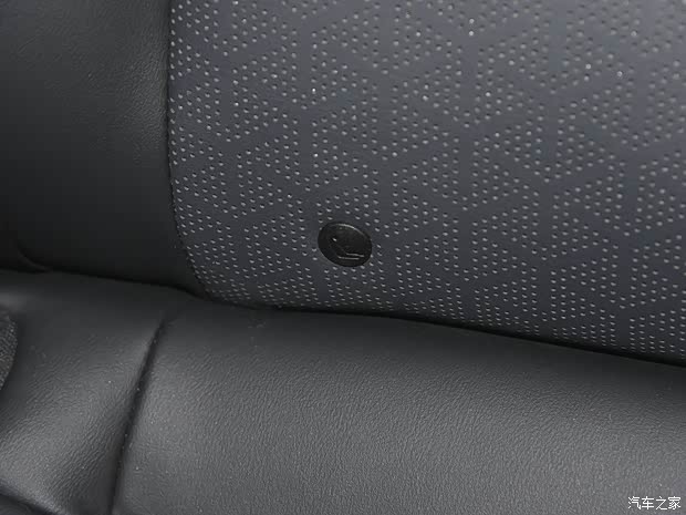 长安汽车 长安欧尚Z6 2022款 蓝鲸 1.5T DCT智领型