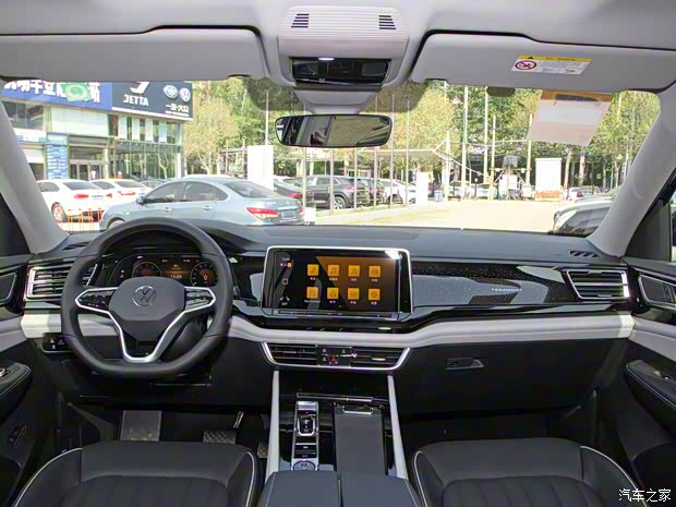 上汽大眾 途昂 2022款 530 V6 四驅(qū)尊崇豪華版