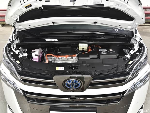 丰田(进口) 威尔法 2020款 双擎 2.5L HV尊贵版 丰田(进口) 威尔法 2020款 双擎 2.5L HV尊贵版