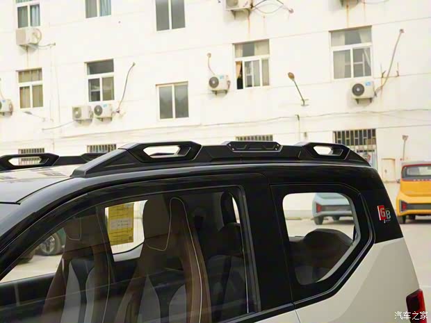 上汽通用五菱 宏光MINIEV 2022款 GAMEBOY 300km 玩咖款 上汽通用五菱 宏光MINIEV 2022款 GAMEBOY 300km 玩咖款