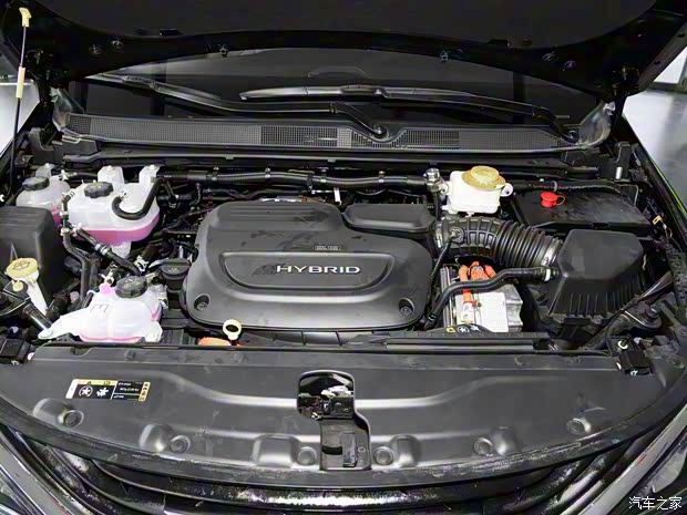 克莱斯勒(进口) 大捷龙PHEV(进口) 2018款 3.6L 插电混动版 克莱斯勒(进口) 大捷龙PHEV(进口) 2018款 3.6L 插电混动版