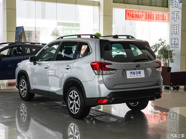 斯巴鲁 森林人 2024款 2.0i AWD 豪华版EyeSight