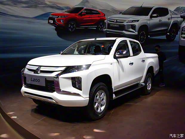 三菱(进口) 三菱L200 2021款 基本型 三菱(进口) 三菱L200 2021款 基本型