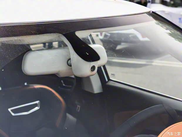 眾泰汽車 眾泰T300新能源 2018款 EV 旗艦型