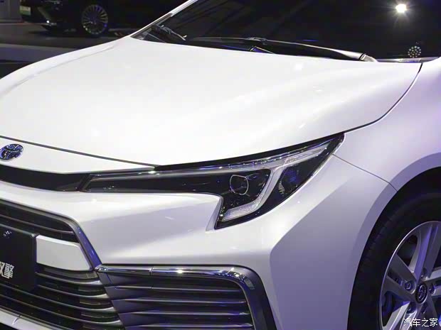 广汽丰田 凌尚 2023款 智能电混双擎版