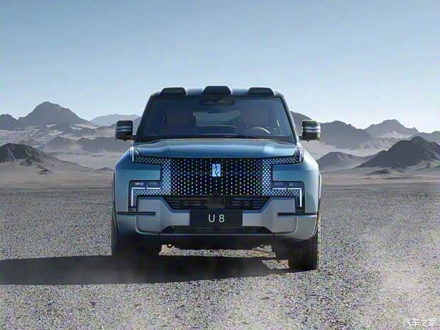 仰望 仰望U8 2023款 基本型 仰望 仰望U8 2023款 基本型