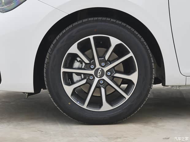 奇瑞汽車 艾瑞澤5 2023款 1.5L CVT WS版