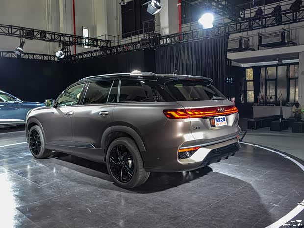 上汽奧迪 奧迪Q6 2022款 50 TFSI 基本型