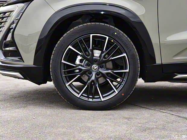 長安汽車 長安UNI-T 2023款 1.5T 尊貴型 長安汽車 長安UNI-T 2023款 1.5T 尊貴型