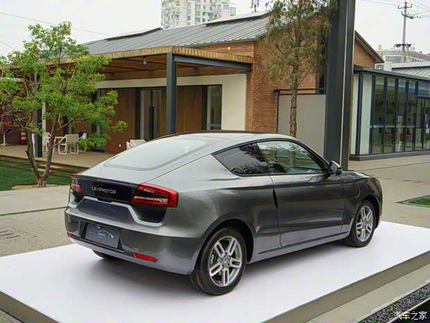 零跑汽车 零跑S01 2018款 试装版