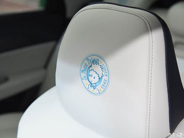 北汽新能源 極狐 阿爾法T(ARCFOX αT) 2022款 小王子聯(lián)名版