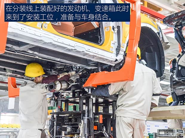 众泰汽车 众泰T700 2017款 1.8T 双离合旗舰型贺岁版 众泰汽车 众泰T700 2017款 1.8T 双离合旗舰型贺岁版