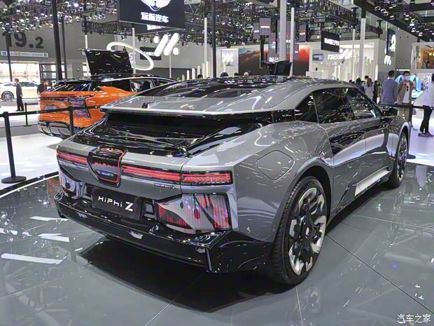 华人运通 高合HiPhi Z 2023款 四座版