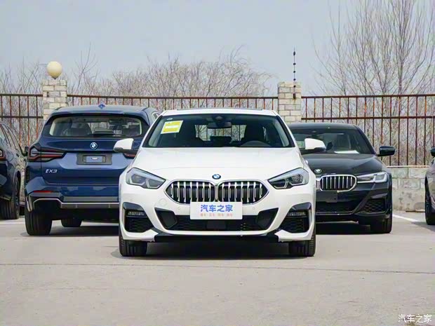 寶馬(進口) 寶馬2系 2023款 225i 四門轎跑車 M運動套裝