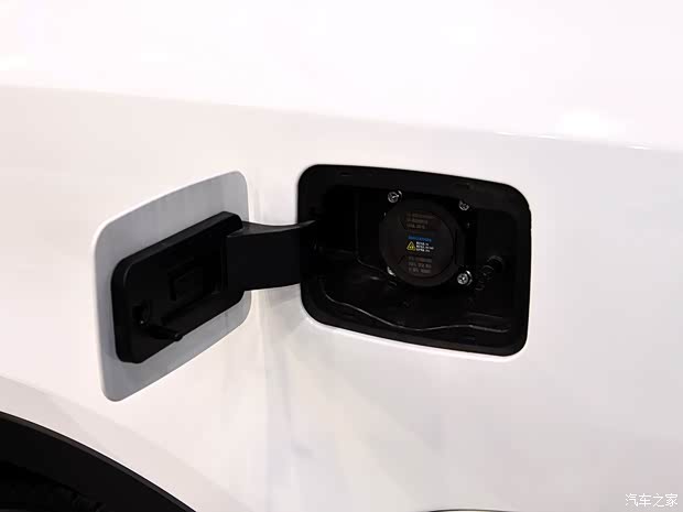 東風(fēng)小康 東風(fēng)風(fēng)光580新能源 2018款 基本型 東風(fēng)小康 東風(fēng)風(fēng)光580新能源 2018款 基本型