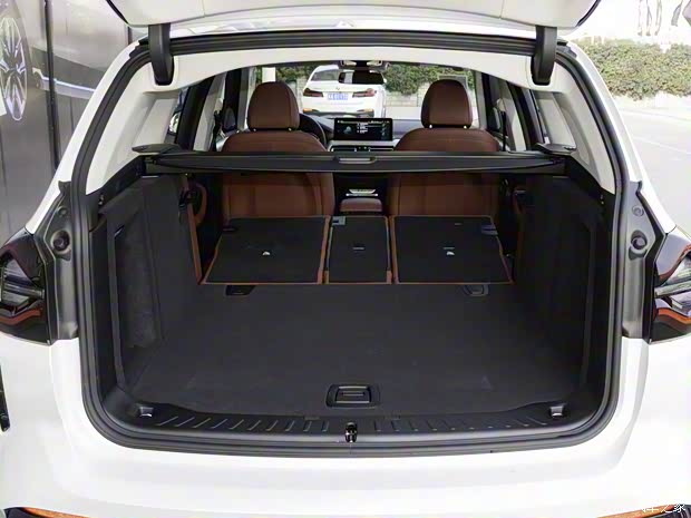 華晨寶馬 寶馬iX3 2022款 改款 創(chuàng)領(lǐng)型