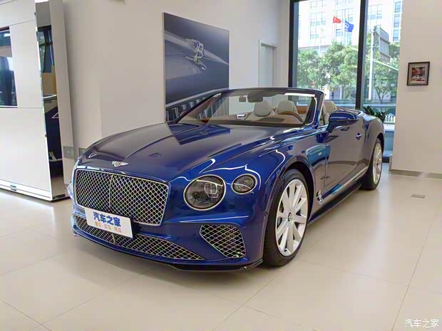 宾利 欧陆 2022款 4.0T GT V8 敞篷版 宾利 欧陆 2022款 4.0T GT V8 敞篷版