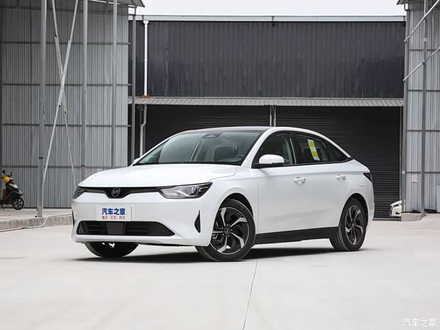 威马汽车 威马E.5 2022款 Pro 威马汽车 威马E.5 2022款 Pro