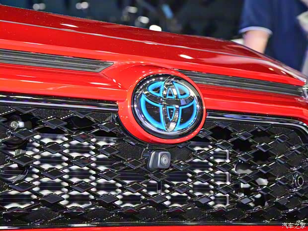 一汽丰田 RAV4荣放双擎E+ 2021款 基本型