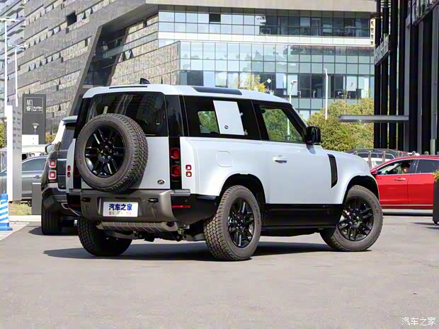 路虎(進(jìn)口) 路虎衛(wèi)士 2021款 90 P400 X-DYNAMIC S