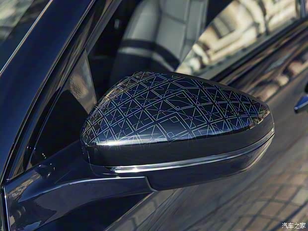 DS(进口) DS 7(海外) 2020款 Crossback Louvre 欧洲版