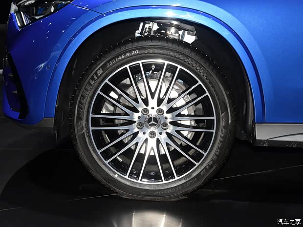 北京奔驰 奔驰GLC 2023款 GLC 300 L 4MATIC 基本型 北京奔驰 奔驰GLC 2023款 GLC 300 L 4MATIC 基本型