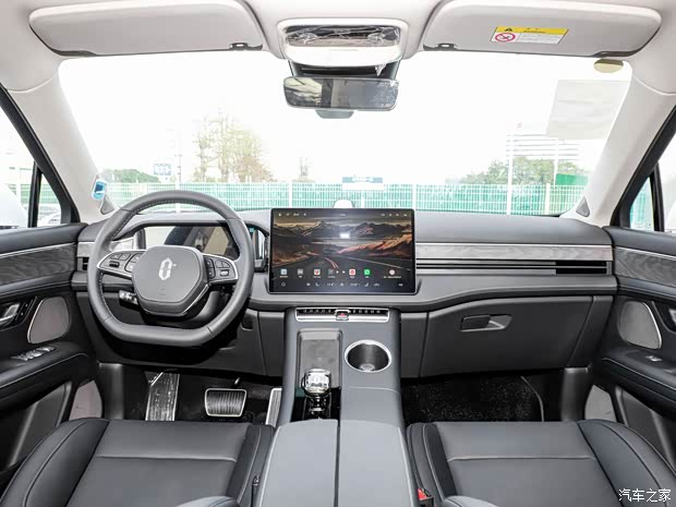 赛力斯汽车 问界M5 2022款 增程四驱旗舰版 赛力斯汽车 问界M5 2022款 增程四驱旗舰版