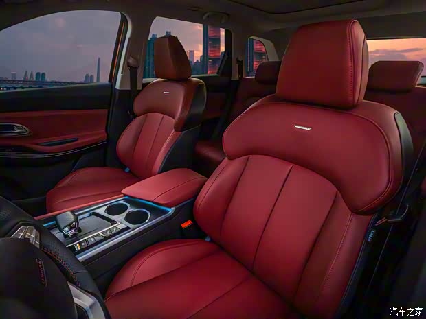 長(zhǎng)安汽車 長(zhǎng)安歐尚X7 PLUS 2022款 紅版