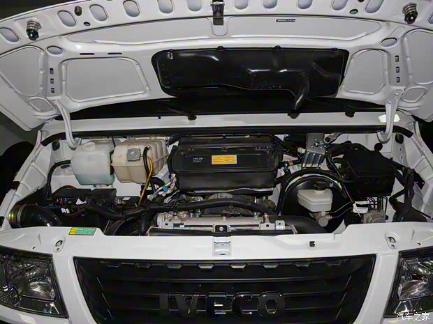 南京依维柯 依维柯得意 2020款 2.5T A35客车单胎中顶5-9座侧移门国VI 南京依维柯 依维柯得意 2020款 2.5T A35客车单胎中顶5-9座侧移门国VI