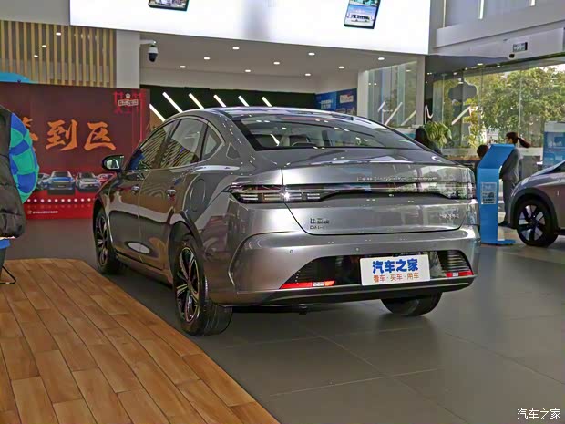 比亚迪 驱逐舰05 2022款 DM-i 101KM 旗舰型