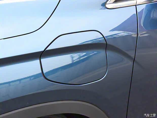 睿藍(lán)汽車 睿藍(lán)9 2023款 創(chuàng)始版 6座