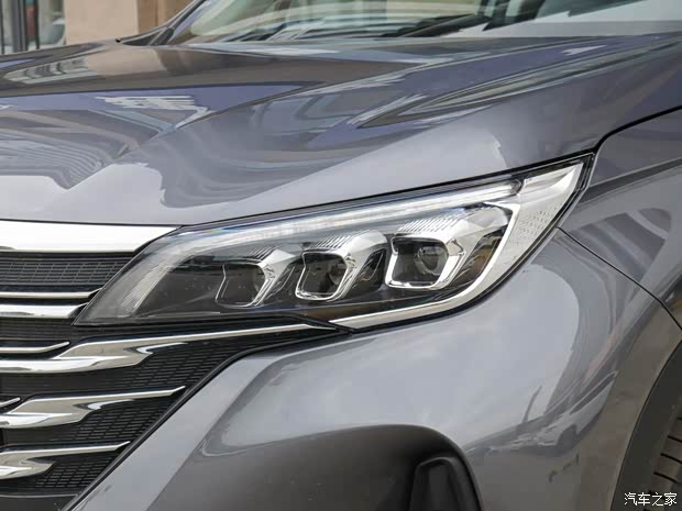 广汽乘用车 传祺GS5 2020款 1.5TGDI 自动尊享版