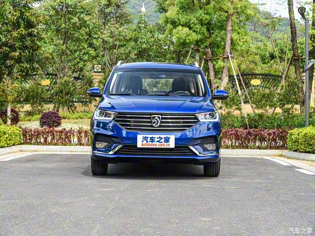 上汽通用五菱 宝骏360 2018款 1.5L 手动豪华型 上汽通用五菱 宝骏360 2018款 1.5L 手动豪华型