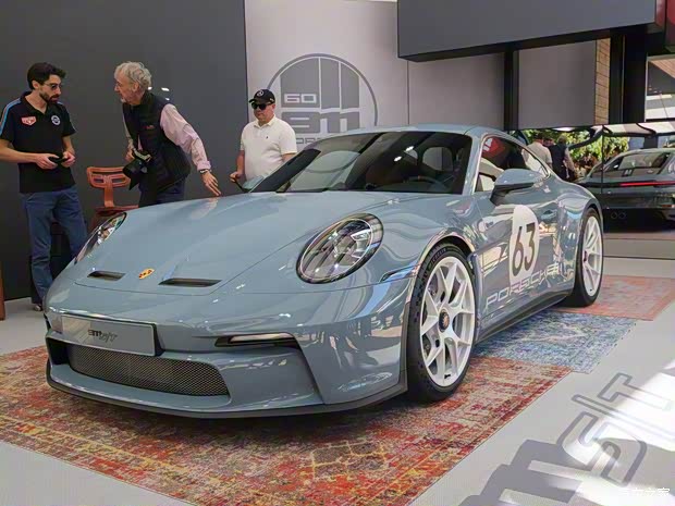 保時(shí)捷 保時(shí)捷911 2024款 S/T 4.0L