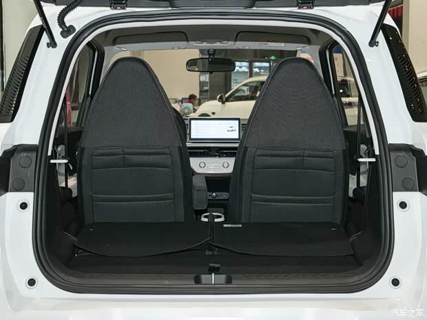 凯翼汽车 凯翼拾月 2023款 踏浪版 201km 凯翼汽车 凯翼拾月 2023款 踏浪版 201km